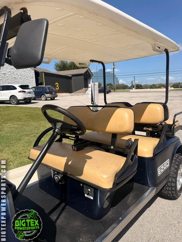 2010 EZ-GO ST Express — photo 11