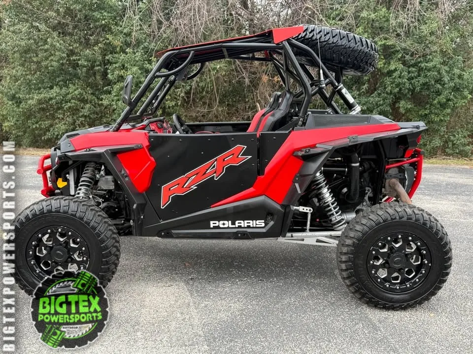 2015 Polaris RZR 1000 — photo 3