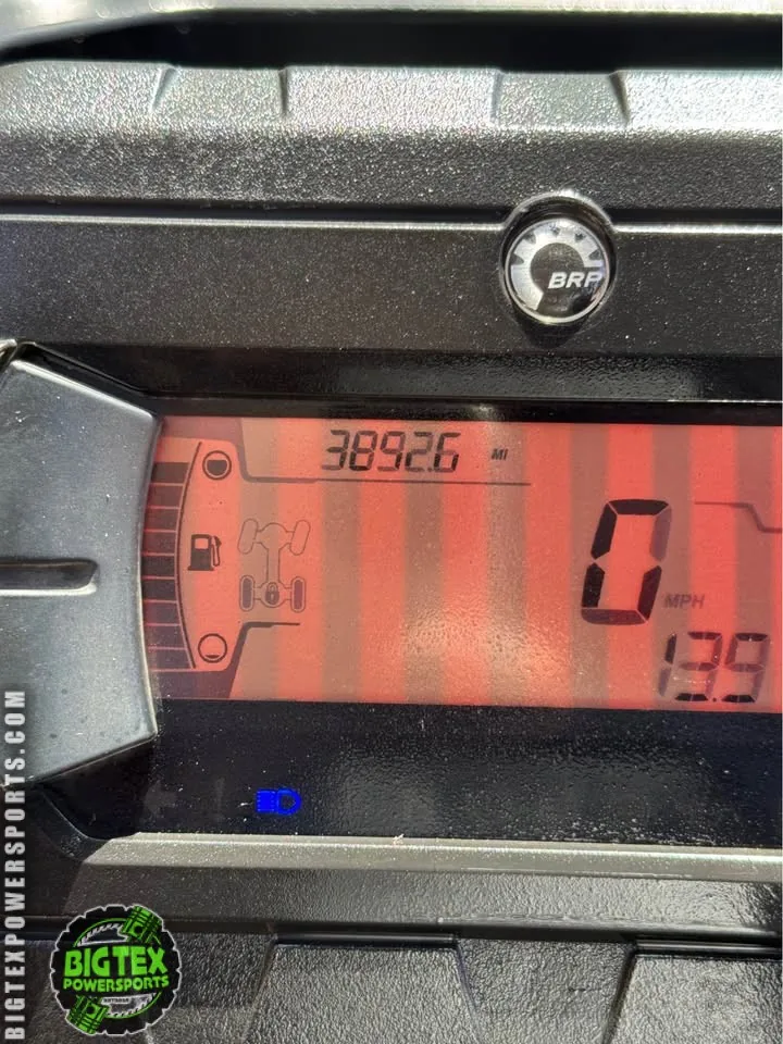 2023 Can-Am Defender HD10 Max — photo 12