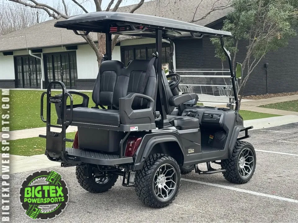2025 Evolution D5 Maverick 2+2 Plus