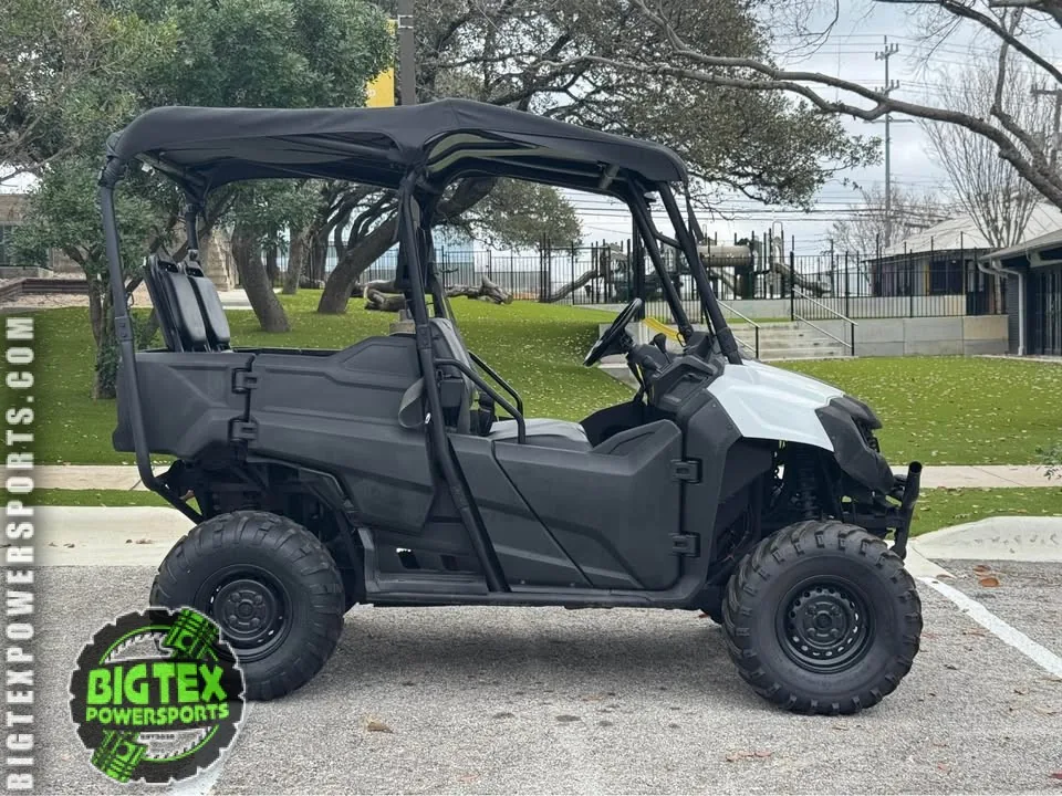 2015 Honda Pioneer 700