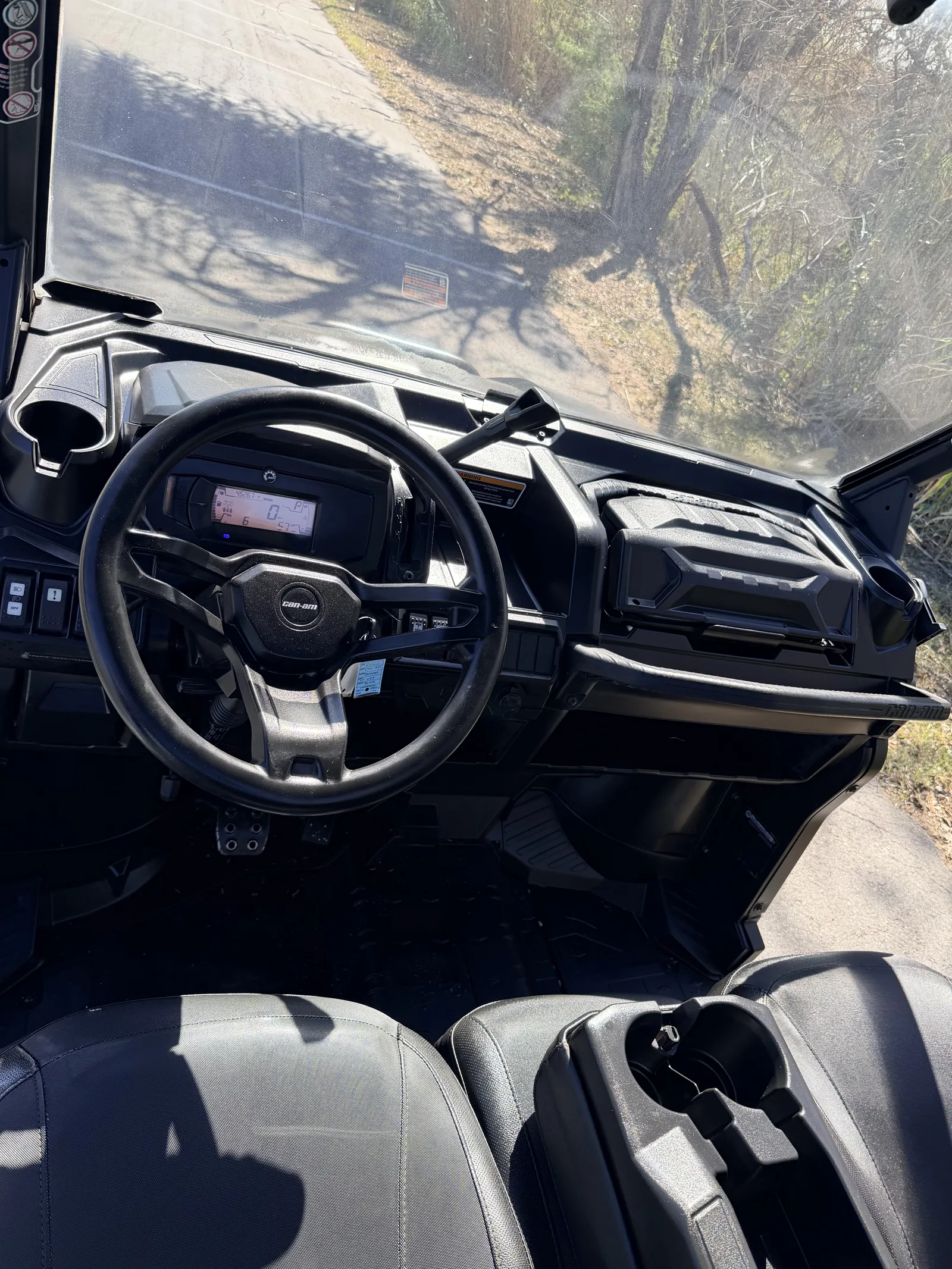 2022 Can-Am Defender XT HD9 — photo 8