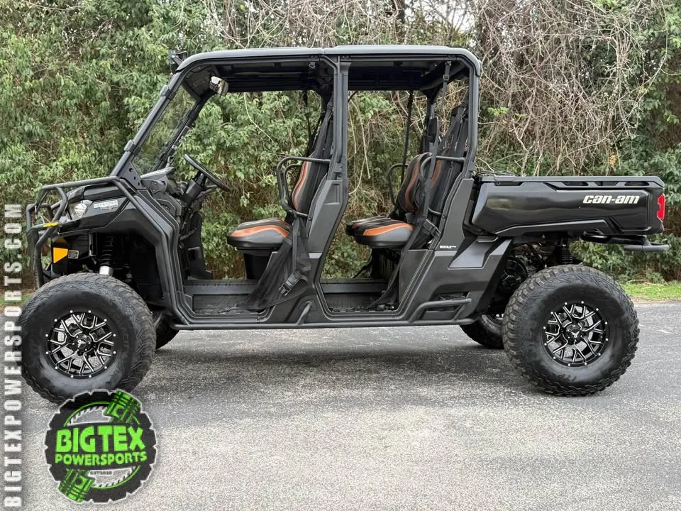 2023 Can-Am Defender HD10 Lone Star — photo 5