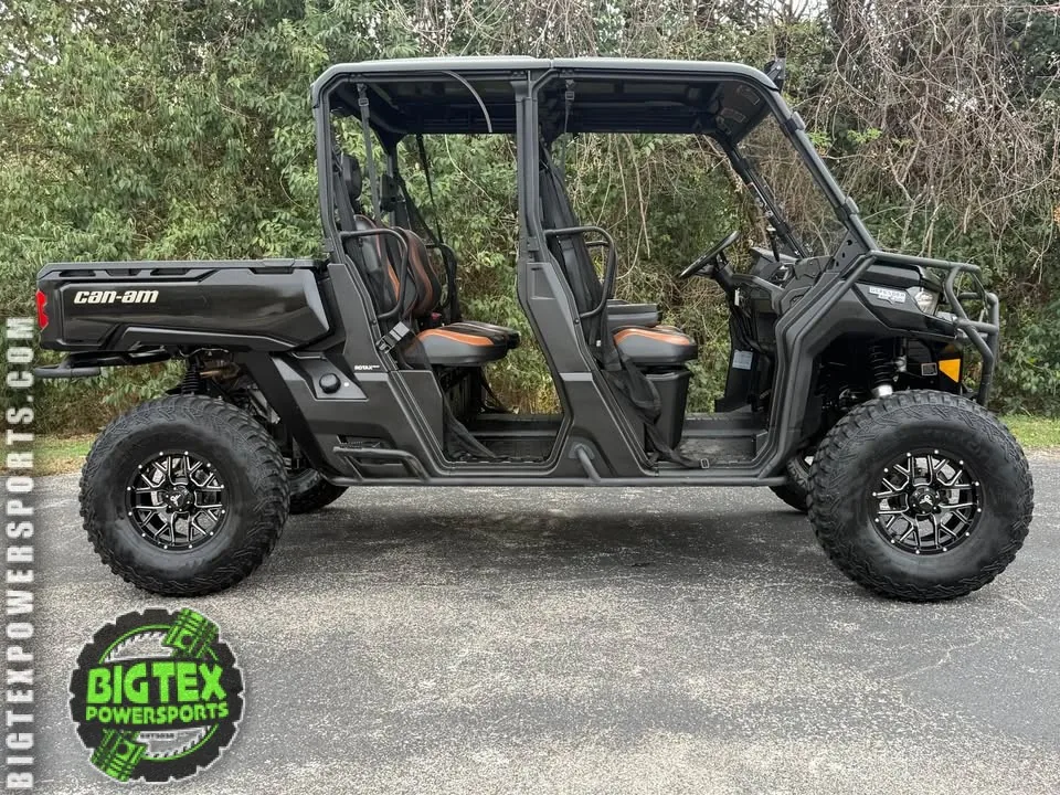 2023 Can-Am Defender HD10 Lone Star