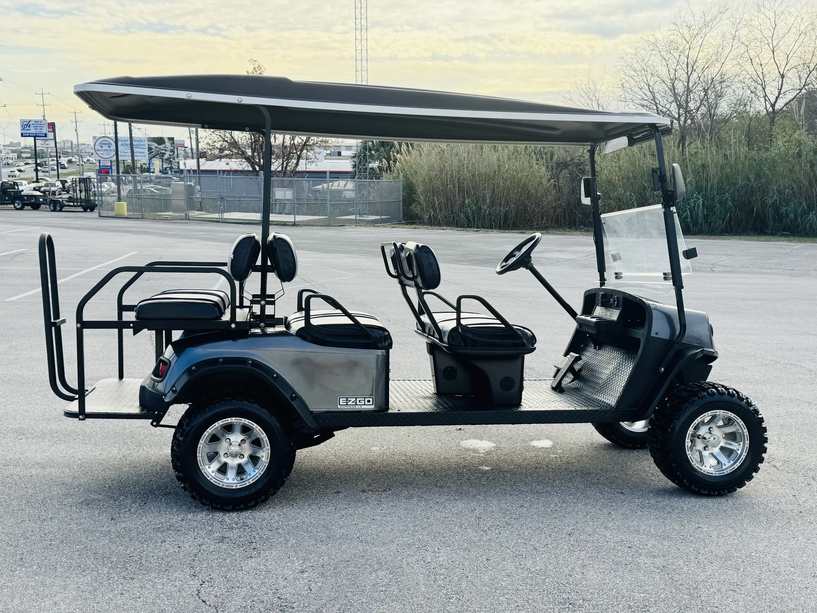 2014 EZ-GO Limo — photo 5